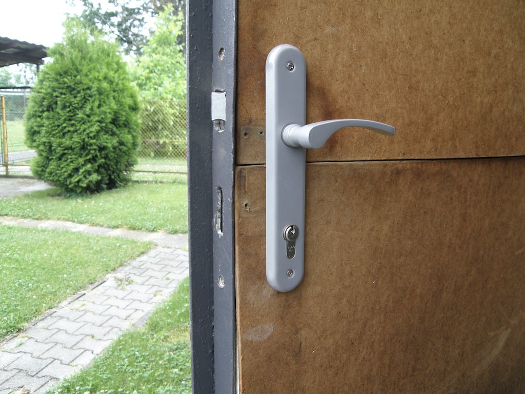 veranda dřevěné zábradlí